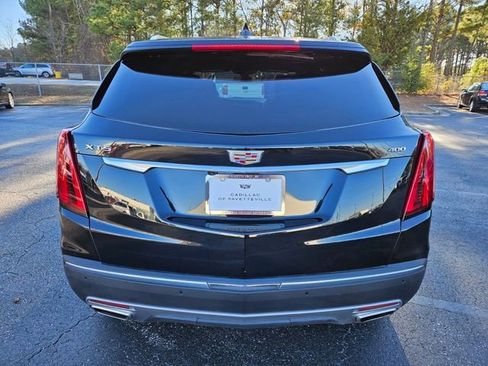 Certified 2025 Cadillac XT5 Premium Luxury image 10