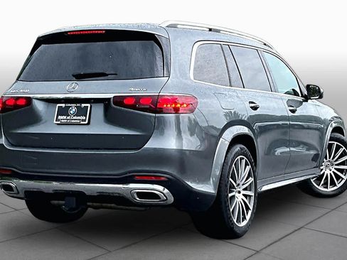 Used 2025 Mercedes-Benz GLS 450 4MATIC image 12