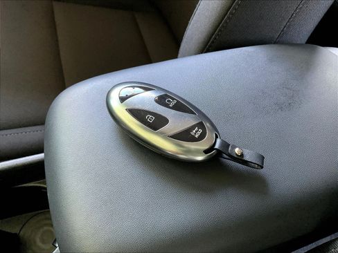 Used 2024 Hyundai Kona SEL AWD/4WD image 32