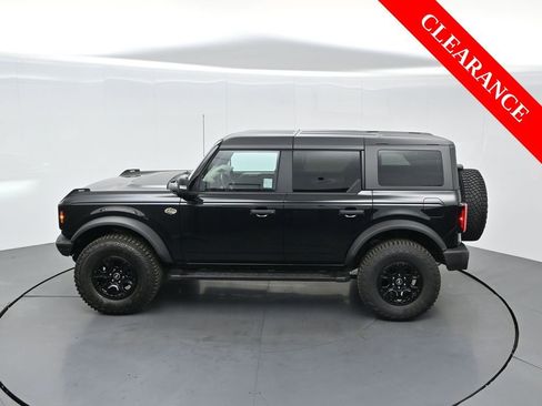 Used 2024 Ford Bronco Wildtrak image 61