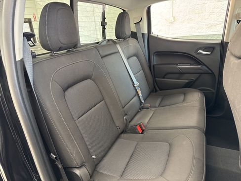 Used 2022 Chevrolet Colorado LT w/ LT Convenience Package image 41