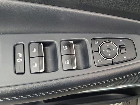 Used 2022 Hyundai Santa Fe SEL w/ Convenience + Premium Package FWD image 19