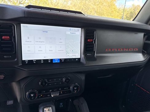 Used 2025 Ford Bronco Raptor image 23