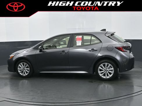 New 2026 Toyota Corolla SE image 3