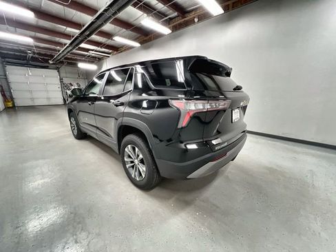 Certified 2025 Chevrolet Equinox LT w/ Safety and Technology Package FWD image 6