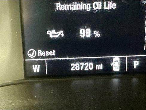 Used 2022 GMC Canyon Elevation image 15