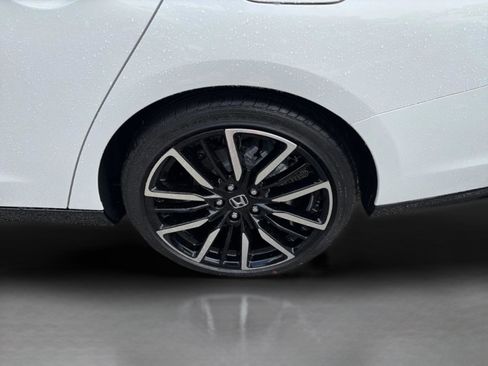 New 2026 Honda Accord Touring image 32