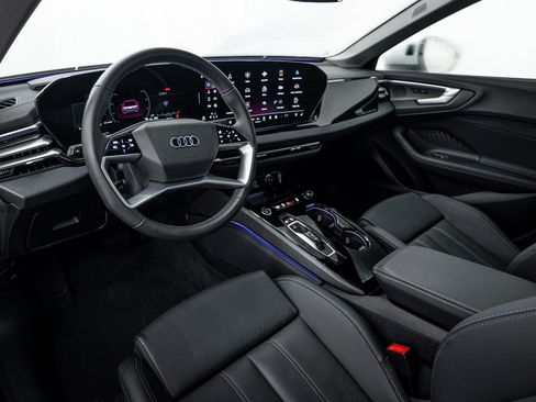 Used 2025 Audi A5 2.0T Premium Plus w/ Premium Plus AWD/4WD image 8