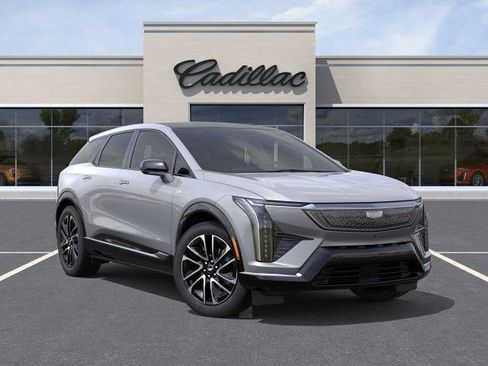 New 2025 Cadillac Optiq Sport 2 AWD/4WD image 7