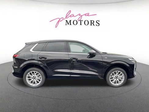 New 2026 Audi Q3 quattro 2.0T AWD/4WD image 6