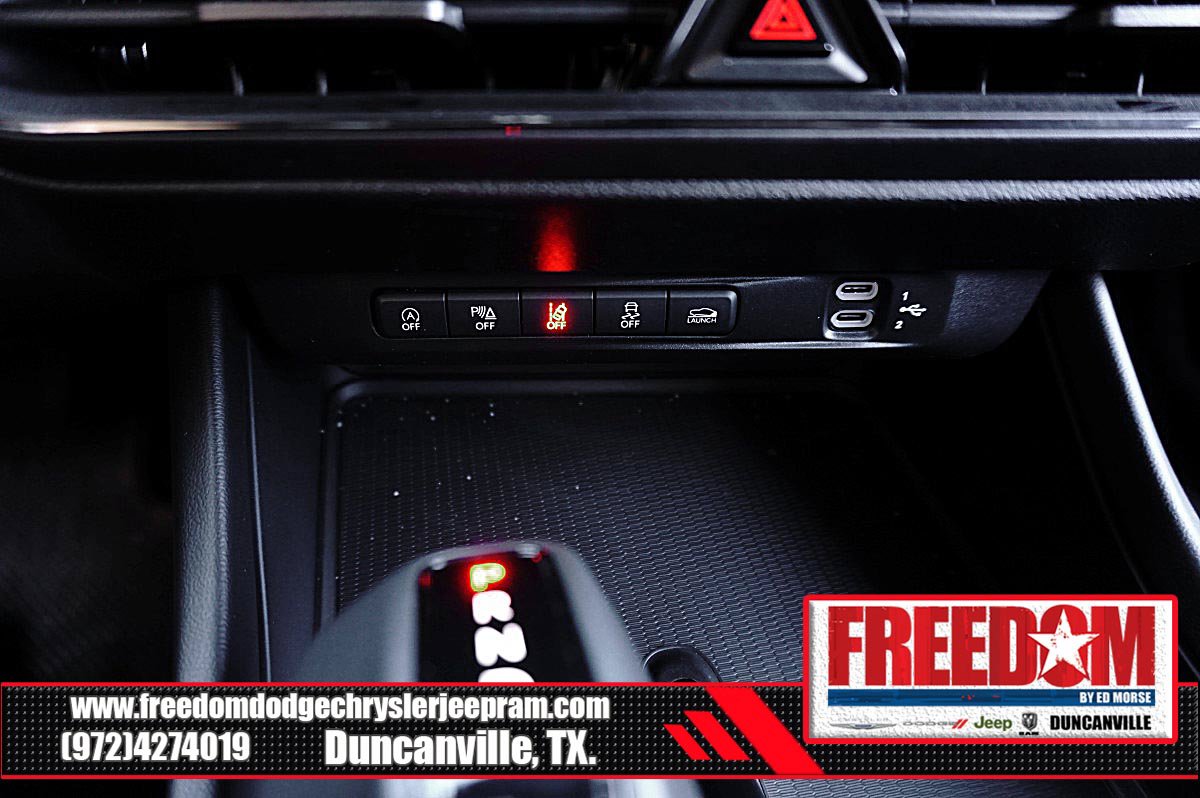 New 2026 Dodge Charger Scat Pack w/ Blacktop Package AWD/4WD image 22