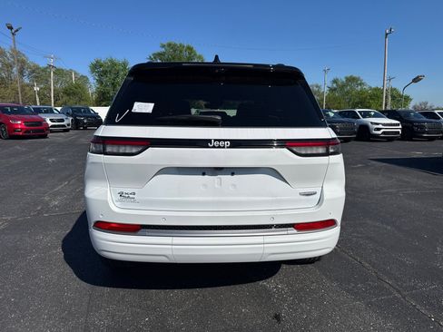 New 2026 Jeep Grand Cherokee Summit AWD/4WD image 4