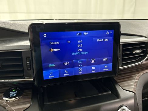 Used 2020 Ford Explorer Limited AWD/4WD image 14