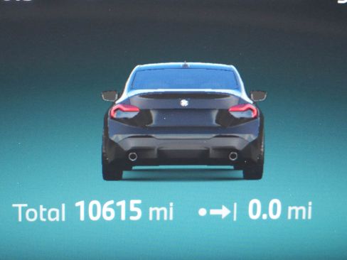 Certified 2025 BMW 230i xDrive Coupe w/ Premium Package image 21