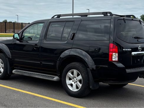 Used 2008 Nissan Pathfinder SE RWD image 4