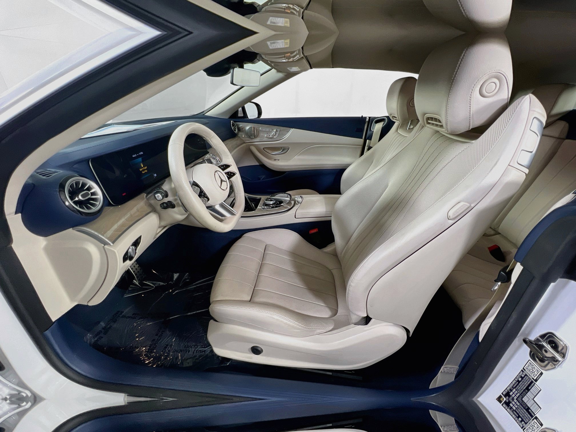 Used 2023 Mercedes-Benz E 450 4MATIC Cabriolet image 21