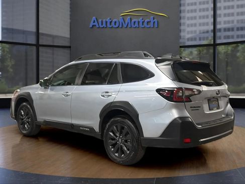 Used 2024 Subaru Outback Onyx Edition image 8