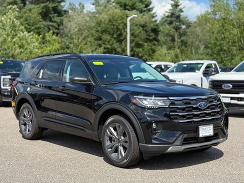 New 2026 Ford Explorer Active w/ Active Comfort Package AWD/4WD image 1