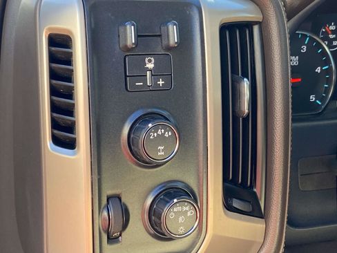 Used 2018 GMC Sierra 2500 Denali w/ Duramax Plus Package image 17