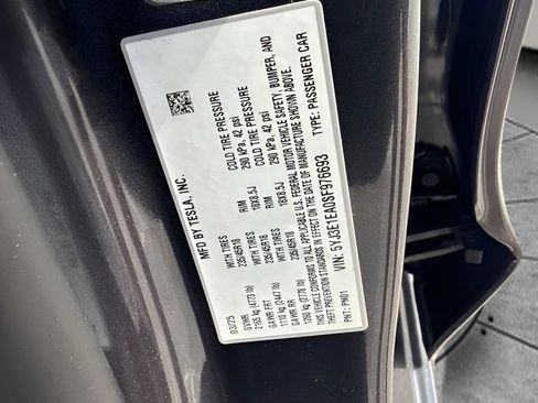 Used 2025 Tesla Model 3 Long Range RWD image 30