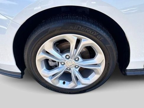 Used 2023 Honda Accord LX image 2