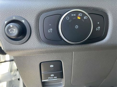 New 2026 Ford Transit 350 148 Low Roof image 17