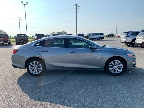 Used 2024 Chevrolet Malibu LT FWD image 11