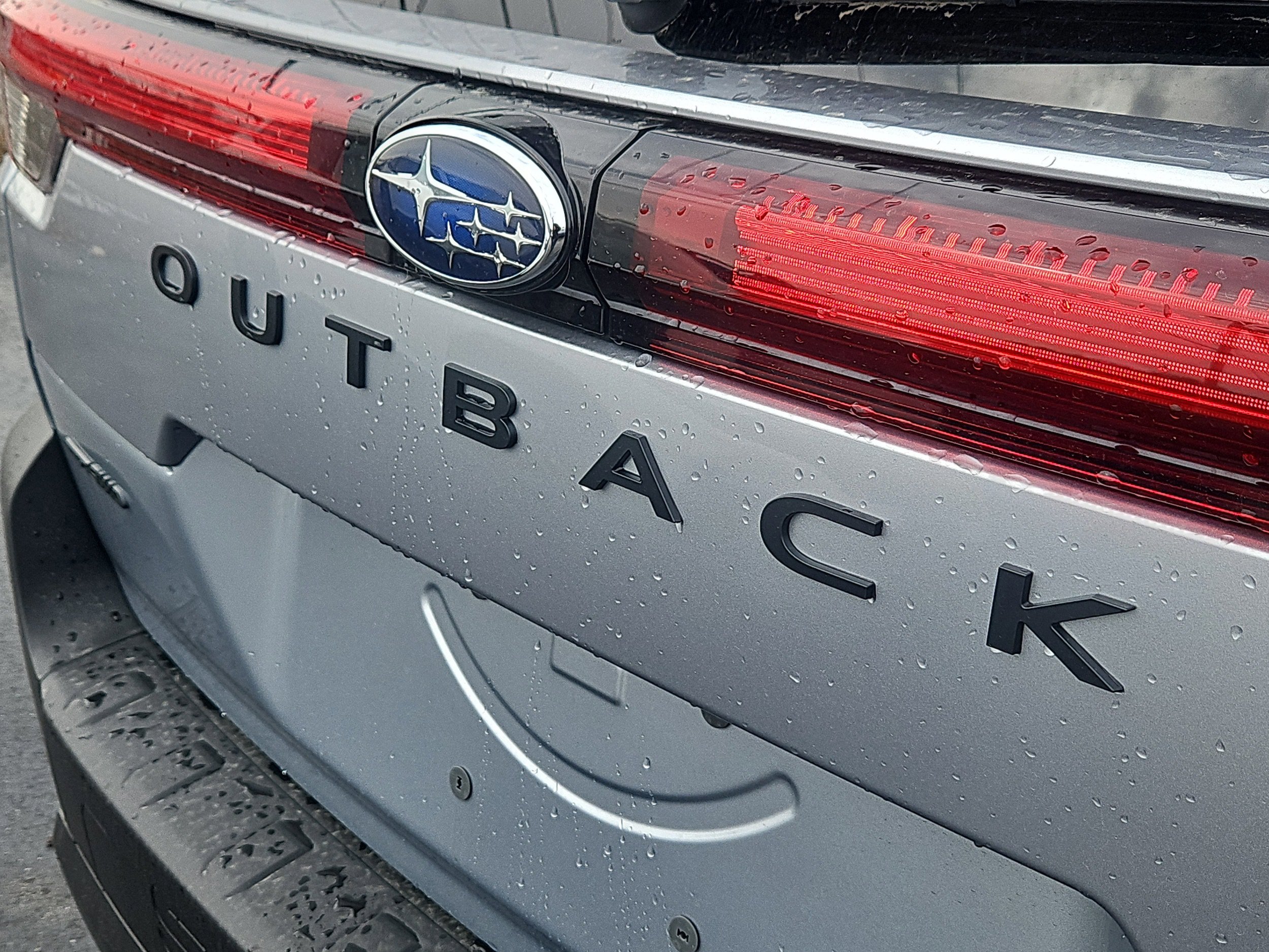 New 2026 Subaru Outback Limited AWD/4WD image 4