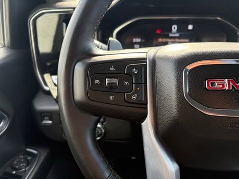 Used 2023 GMC Sierra 1500 Elevation image 33