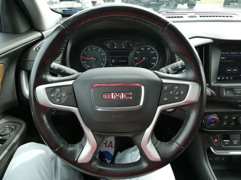 Used 2018 GMC Terrain SLE w/ Driver Convenience Package image 31