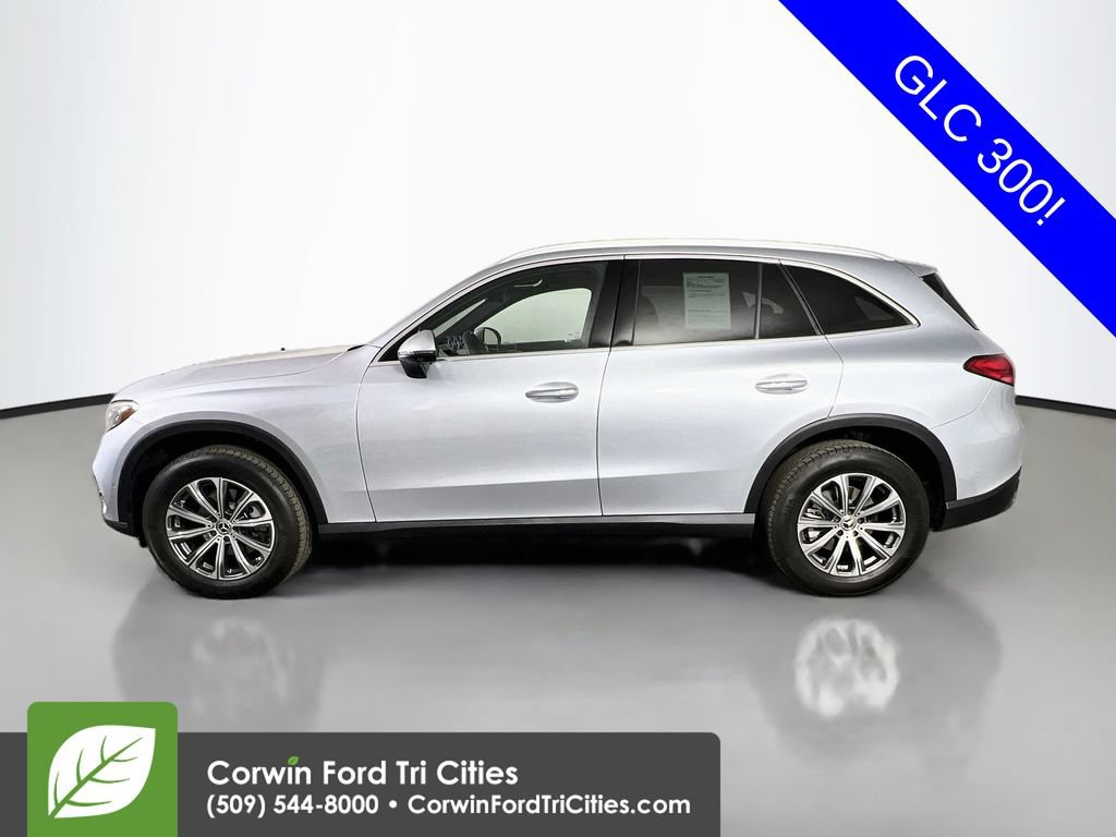Used 2023 Mercedes-Benz GLC 300 4MATIC image 6