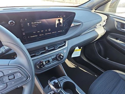 New 2026 Buick Envista Preferred image 19