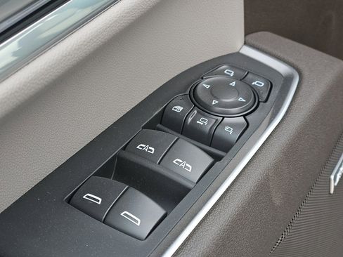 New 2026 Chevrolet Silverado 2500 LTZ w/ LTZ Premium Package image 13