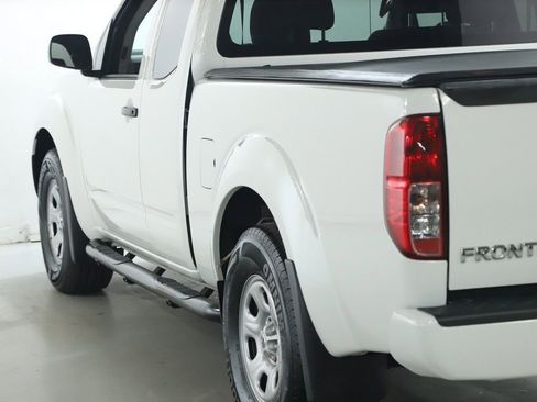 Certified 2021 Nissan Frontier S image 40
