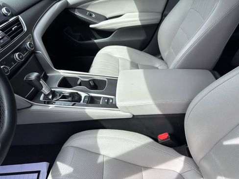 Used 2019 Honda Accord EX-L image 20