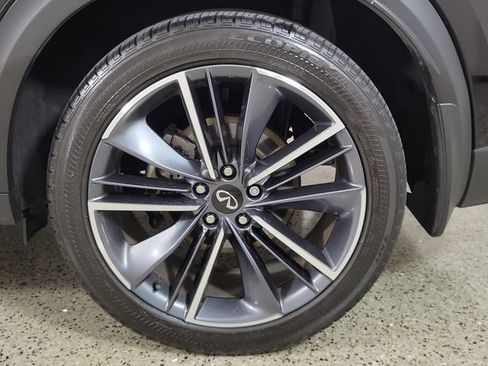 Certified 2025 INFINITI QX55 Luxe w/ Cargo Package AWD/4WD image 9