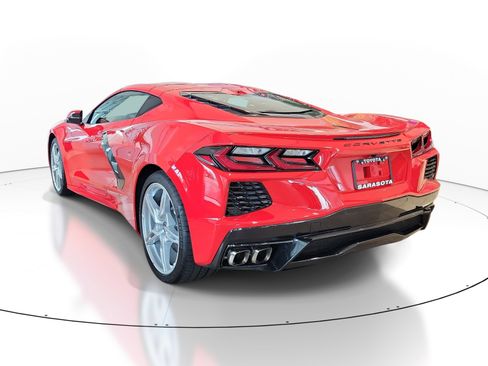 Used 2025 Chevrolet Corvette Stingray Preferred Cpe w/ 2LT RWD image 3
