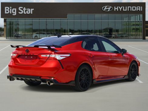 Used 2020 Toyota Camry TRD FWD image 4