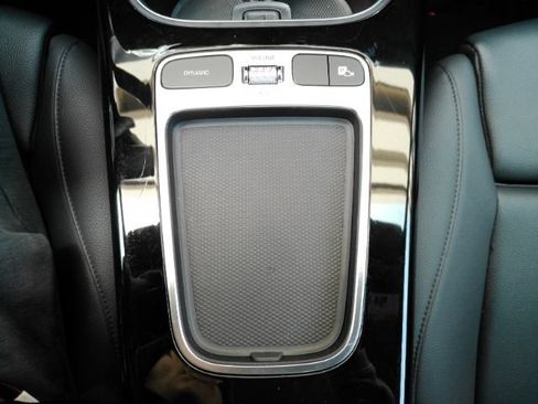 Used 2025 Mercedes-Benz CLA 250 4MATIC image 51