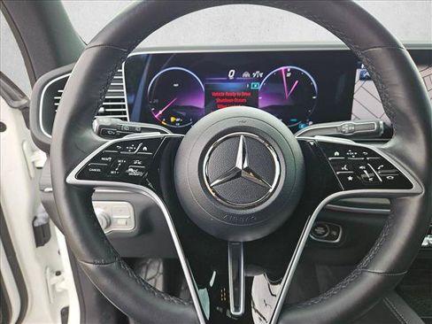 Used 2024 Mercedes-Benz GLE 350 4MATIC image 13