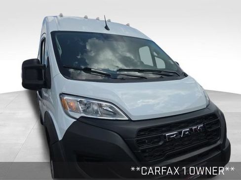 Used 2024 RAM ProMaster 2500 w/ Convenience Group FWD image 2