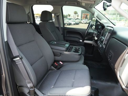 Used 2016 Chevrolet Silverado 2500 LT w/ LT Convenience Package image 28