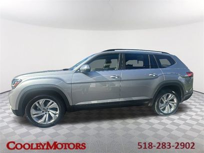 Used 2023 Volkswagen Atlas SE w/ Panoramic Sunroof Package