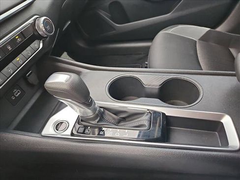 Used 2022 Nissan Altima 2.5 S image 12