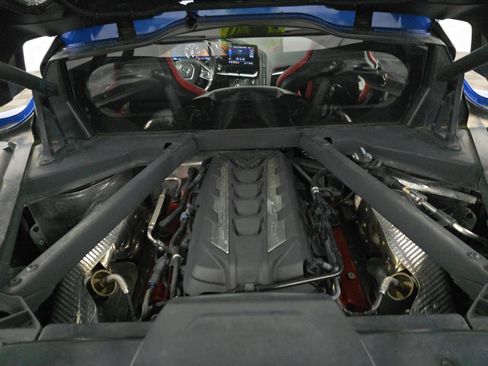 Used 2020 Chevrolet Corvette Stingray Coupe w/ 1LT image 14