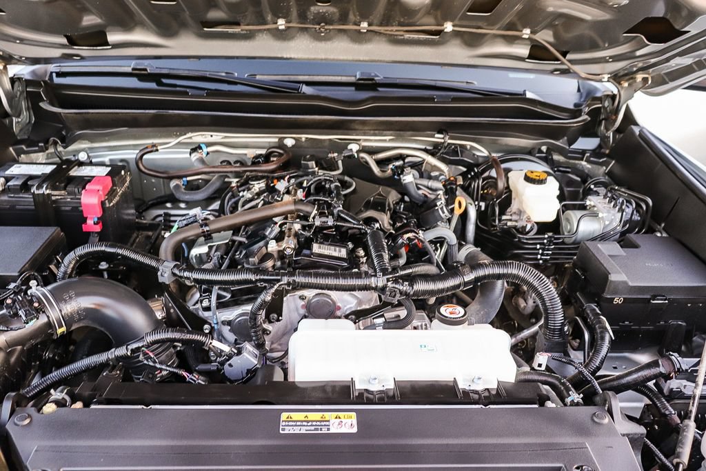Used 2025 Toyota Tacoma SR5 AWD/4WD image 28
