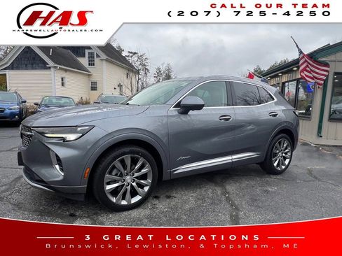 Used 2021 Buick Envision Avenir w/ Technology Package II image 2