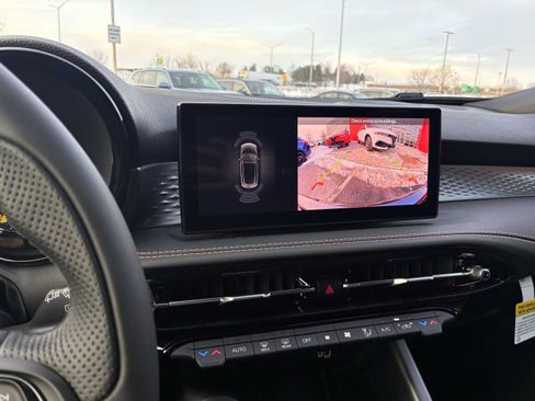 New 2026 Alfa Romeo Tonale Sprint image 17