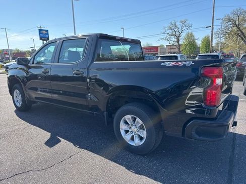 Used 2024 Chevrolet Silverado 1500 W/T w/ Special Service Package AWD/4WD image 5