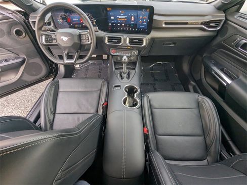 Used 2024 Ford Mustang GT Premium image 13
